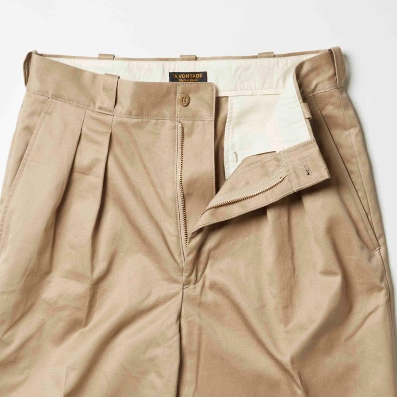 AVONTADE ベージュ チノパン 未使用 AVONTADE ベージュ チノパン 未使用 AVONTADE ベージュ チノパン