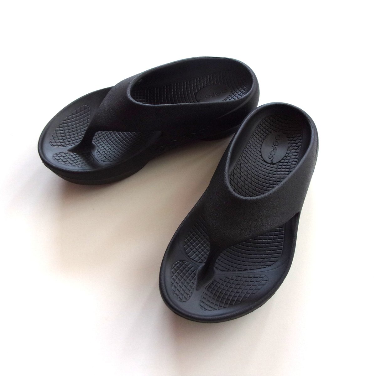 OOFOS OOriginal Black ウーフォス オリジナル サンダル Oofos OOriginal - Black | ルネッサンスオキナワ