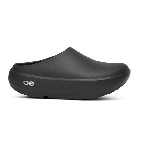 OOFOS (ウーフォス) OOcloog PLUS - Black ウーフォス クロッグタイプ リカバリーサンダル