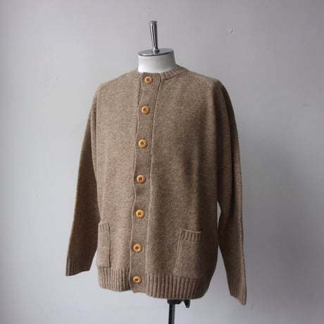 Charpentier de Vaisseau  Crew Neck Knit Cardigan | シャルパンティエドゥヴェッソ シェットランドウール カーディガン