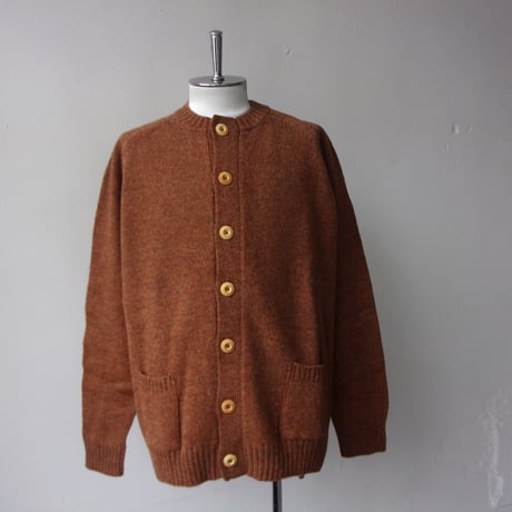 Charpentier de Vaisseau  Crew Neck Knit Cardigan | シャルパンティエドゥヴェッソ シェットランドウール カーディガン