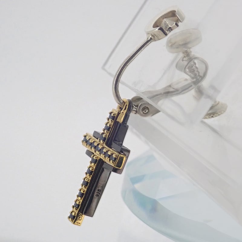 ETERNITY・Y -Pierce-：イヤリング型【黒金】 | Dearest CROWN