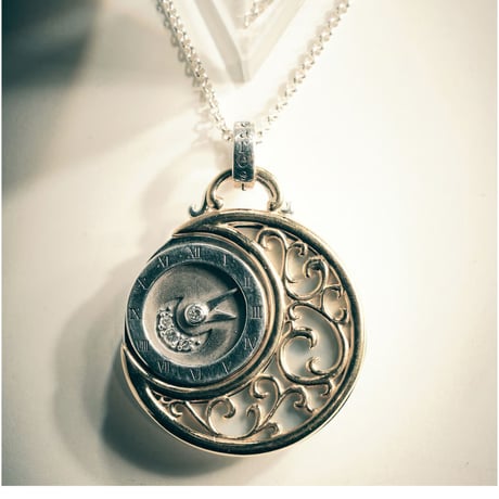 Moonbow Amulet
