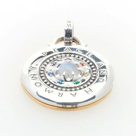 Moonbow Amulet