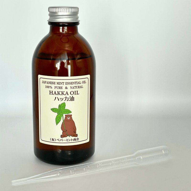 洗濯や掃除の香りづけに】国産天然ハッカ油200ml | 618 scallop