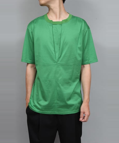 BOX PLEATS T-SHIR/GREEN