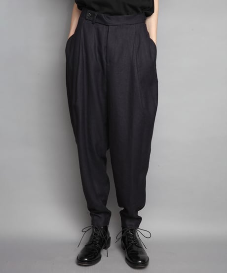 2 TUCK TAPERED TRI-ACETATE PANTS/NAVY