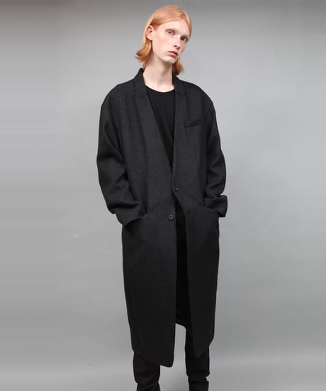 LAPEL HOLDING COAT/DARK GRAY