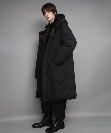 THINSULATE PADDED COAT/BLACK