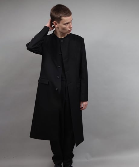 round neck coat/BLACK