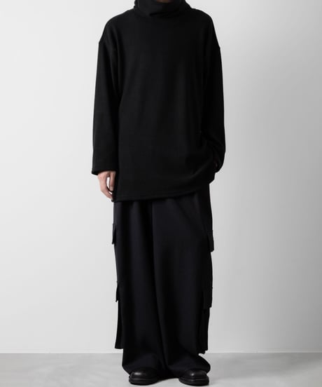 OVERSIZED TURTLE-NECK/BLACK