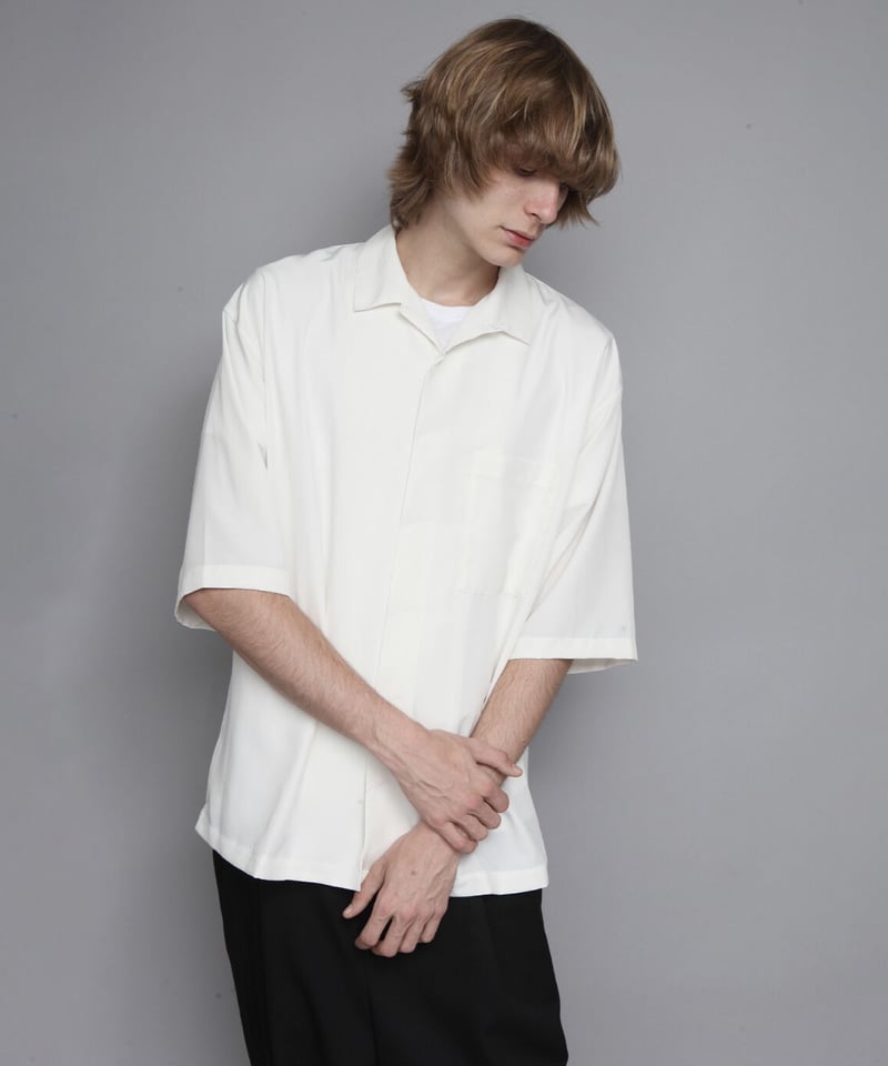 OPEN COLLAR SHIRTS WITH PLEATS/O.WHITE | ato on