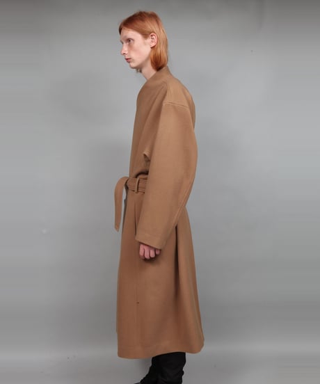 NO COLLAR BELTED COAT/BEIGE