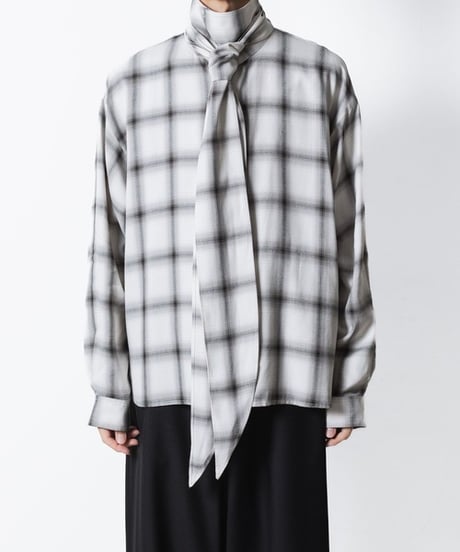 OMBRE-CHECK SHORT SCARF SHIRTS/WHITE