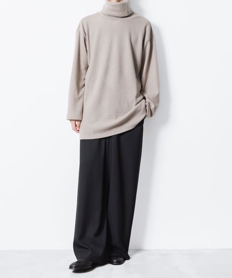 JACKAL RIB OVERSIZED TURTLE-NECK/G.BEIGE