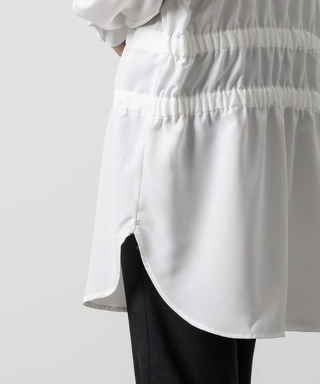 OVERSIZED SHIRRING SHIRTS/WHITE