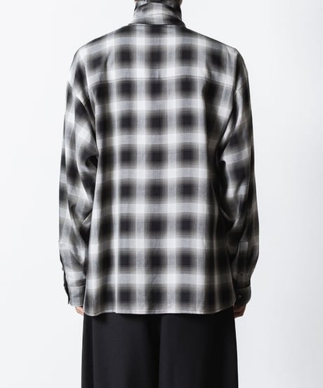 OMBRE-CHECK SHORT SCARF SHIRTS/BLACK