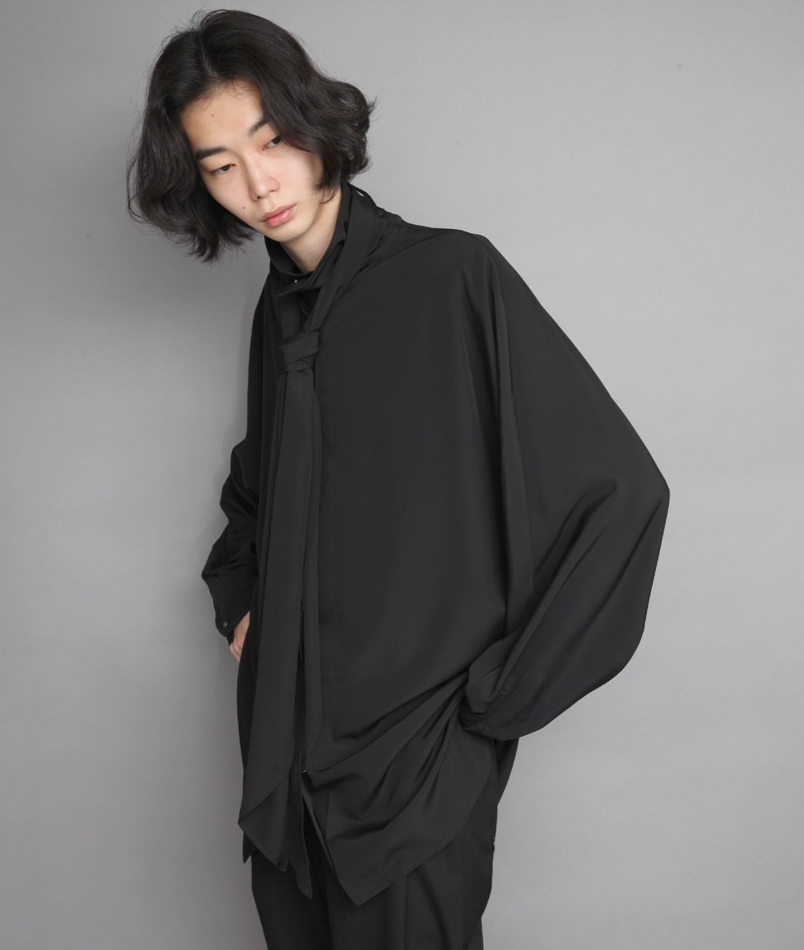 Crepe de Chine SCARF SHIRTS/BLACK | ato onlines