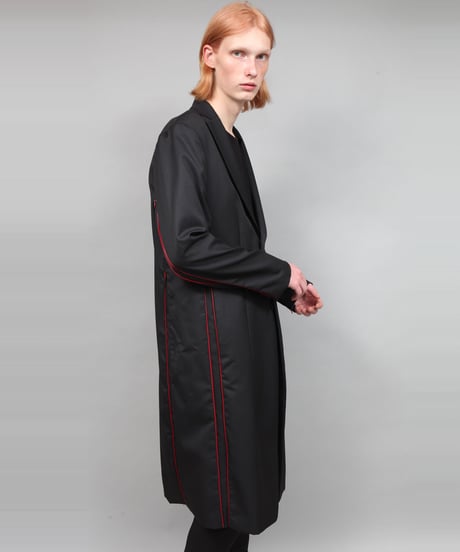 CONCEAL ZIP COAT/BLACK