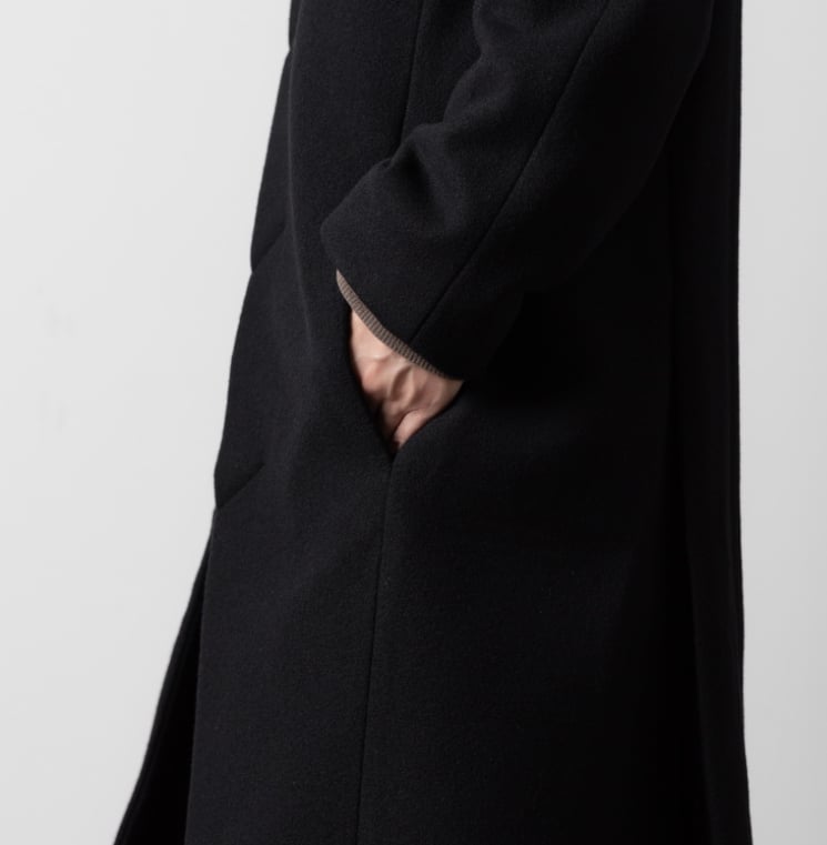 ENGLAND LAMB MELTON STAND COLLAR COAT/BLACK | a