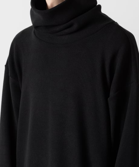 OVERSIZED TURTLE-NECK/BLACK