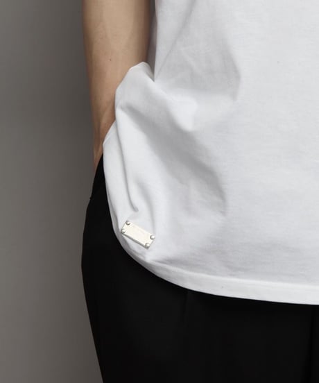 METAL PLATE T/WHITE