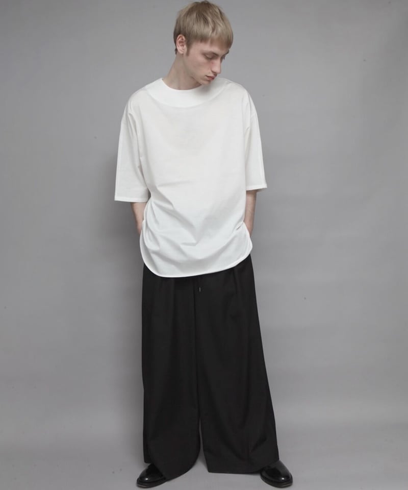 亜美　CLAP ドルマンTシャツと、白のTシャツ2点おまとめ 亜美 CLAP ドルマンTシャツと、白のTシャツ2点おまとめ clap