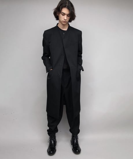 round neck coat/BLACK