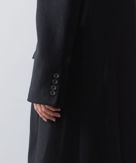 NEW ENGLAND LAMB CHESTERFIELD COAT/BLACK