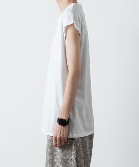 NO SLEEVE T-SHIRST/WHITE