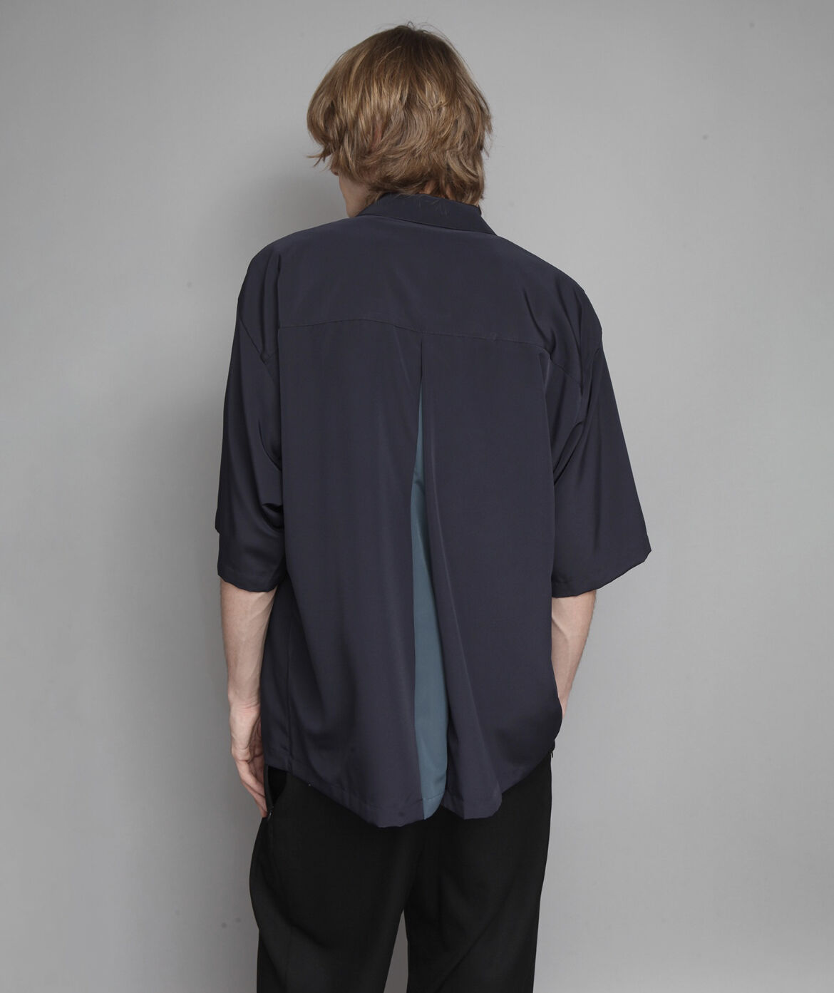 OPEN COLLAR SHIRTS WITH PLEATS/D.NAVY | ato AOYAMA