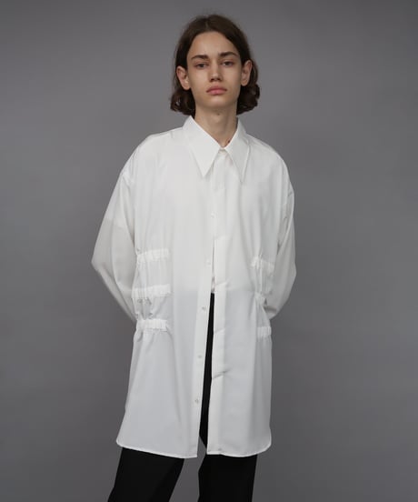 OVERSIZED SHIRRING SHIRTS/WHITE