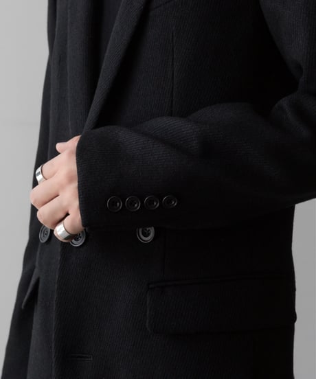 ADJUSTABLE CHESTER COAT/BLACK