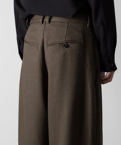 LANATEC WIDE PANTS / KHAKI