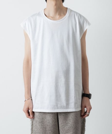 NO SLEEVE T-SHIRST/WHITE