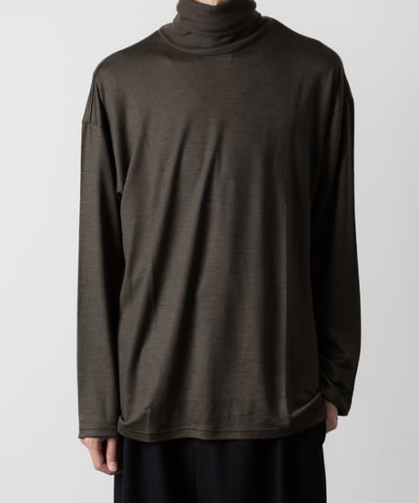WOOL JERSEY TURTLE NECK/KHAKI