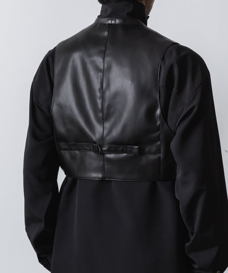 SYNTHETIC LEATHER VEST/BLACK