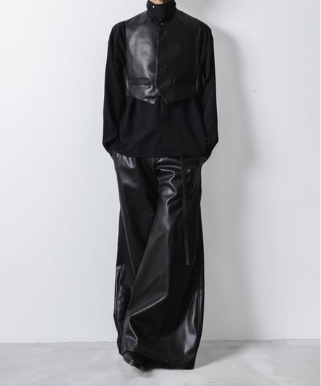 SYNTHETIC LEATHER VEST/BLACK
