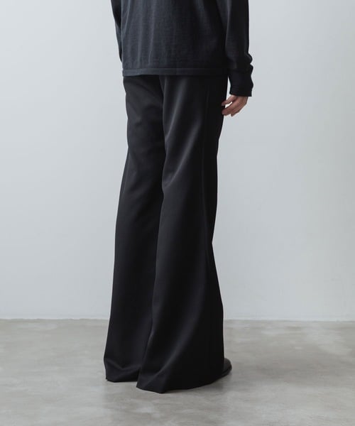 CLASSIC WOOL FLAIR PANTS/BLACK | ato AOYAMA