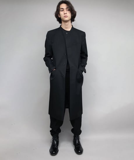 round neck coat/BLACK