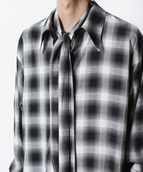 OMBRE-CHECK SHORT SCARF SHIRTS/BLACK