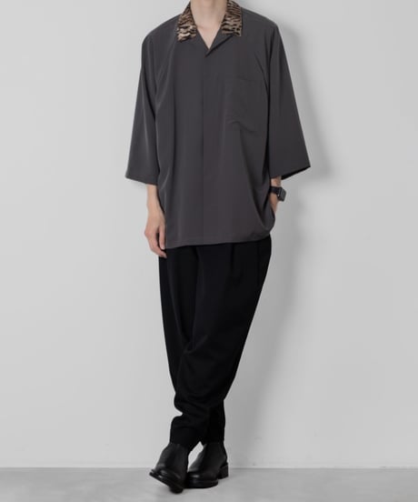 leopard print collar shirts/GRAY