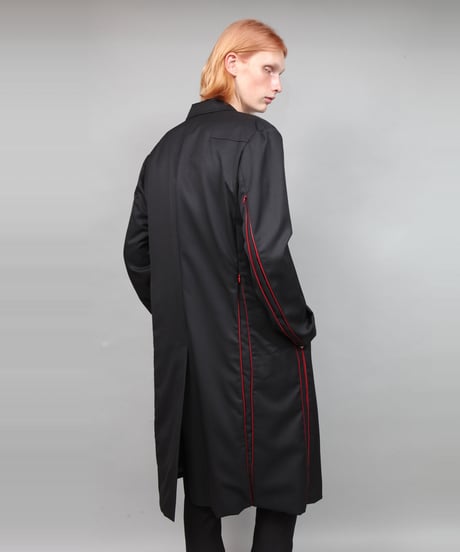 CONCEAL ZIP COAT/BLACK
