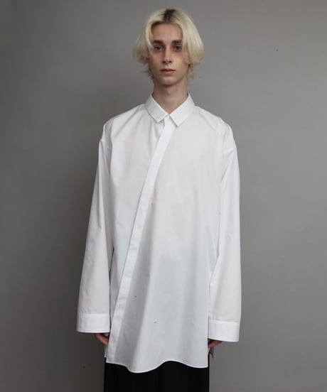 OVERSIZED DIAGONAL SHIRTS/WHITE