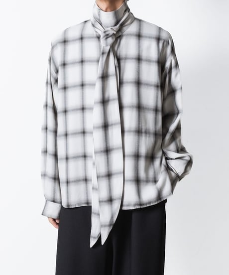 OMBRE-CHECK SHORT SCARF SHIRTS/WHITE