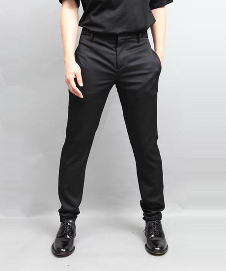 WOOL TWILL TAPERED PANTS