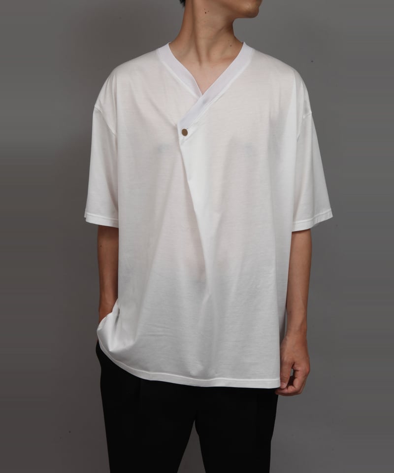 DRAPE V-NECK T-SHIRT/WHITE | ato AOYAMA