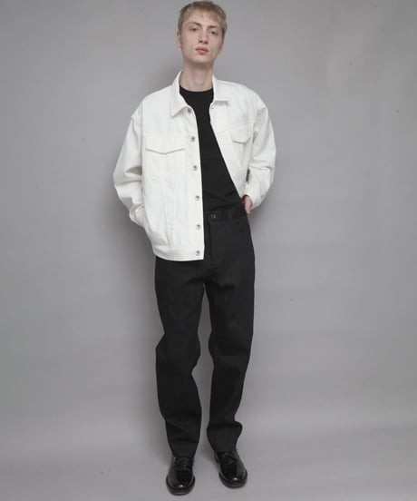 OVERSIZED DENIM JACKET/WHITE
