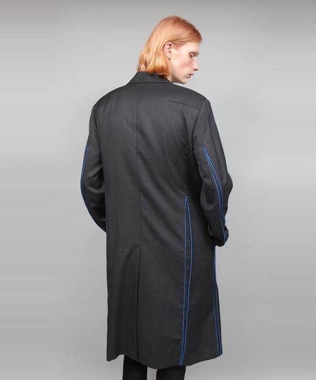 CONCEAL ZIP COAT/DARK GRAY