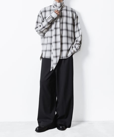 OMBRE-CHECK SHORT SCARF SHIRTS/WHITE